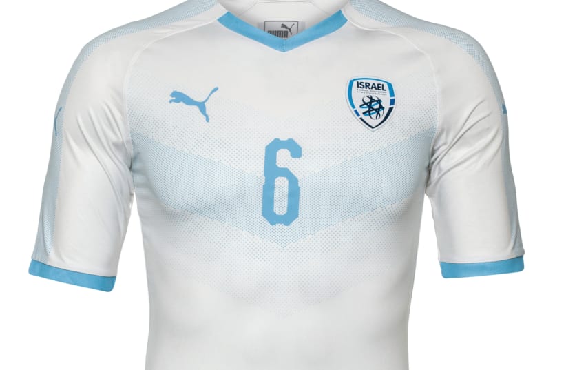Israel’s new soccer uniforms designed by Puma (photo credit: UDI DAGAN)