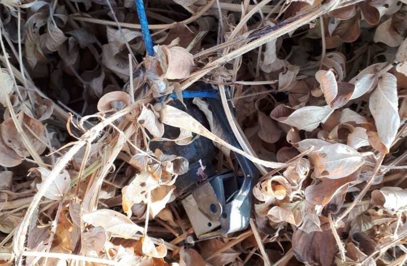Hand grenade attached to balloon in the Western Negev  (photo credit: POLICE SPOKESPERSON'S UNIT)