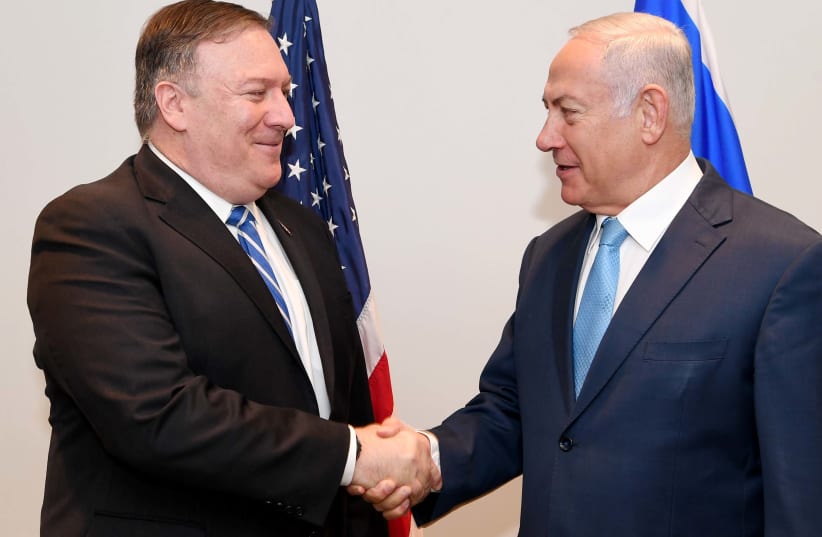 Benjamin Netanyahu and Mike Pompeo meet at UN Security Council, September 26, 2018 (photo credit: GPO PHOTO DEPARTMENT)