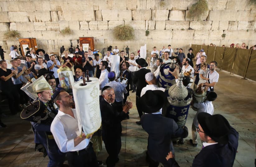 Simchat Torah at the Kotel (Western Wall), Jerusalem, October 2018.  (photo credit: MARC ISRAEL SELLEM)