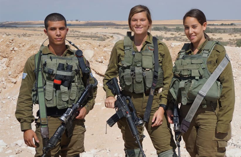 BARDELAS SOLDIERS near the Egyptian-Israel border: ‘We do something different every day.’ (photo credit: SETH J. FRANTZMAN)