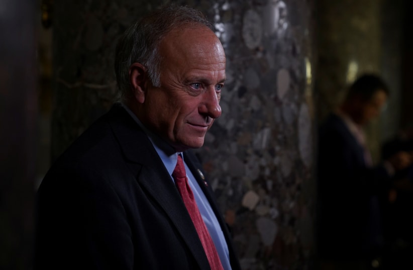 Rep. Steve King (R-IA) takes questions from a reporter after a meeting on the House Floor regarding an immigration bill which was postponed in the U.S. Capitol in Washington, U.S., June 22, 2018.  (photo credit: TOYA SARNO JORDAN / REUTERS)