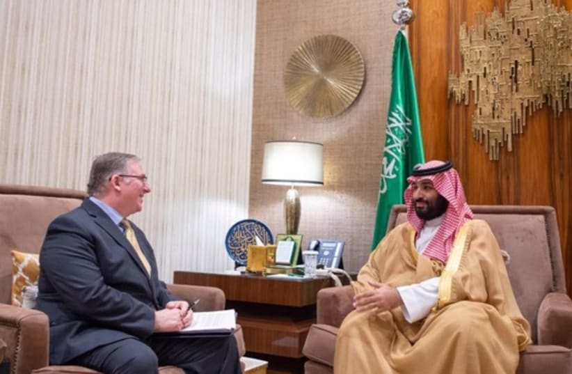 Joel Rosenberg meets the Saudi Crown Prince in Riyadh on November 1. (photo credit: ROYAL PALACE / SAUDI PRESS AGENCY)