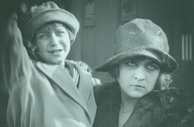 A still from the 1924 silent film 'A city without Jews'  (photo credit: HAROLD HOFFMAN / COURTESY)