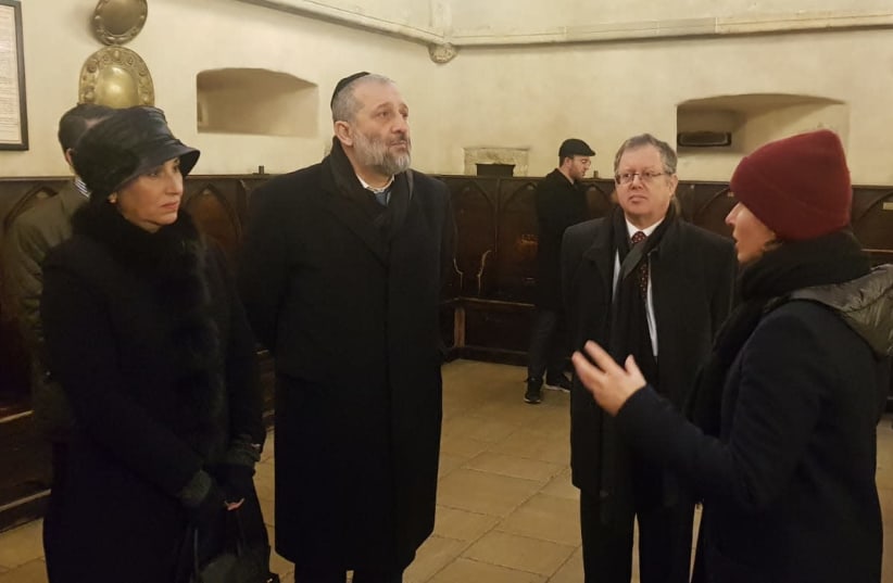 Deri tours one of Europe's oldest synagogues on an official visit to Prague. (photo credit: Courtesy)