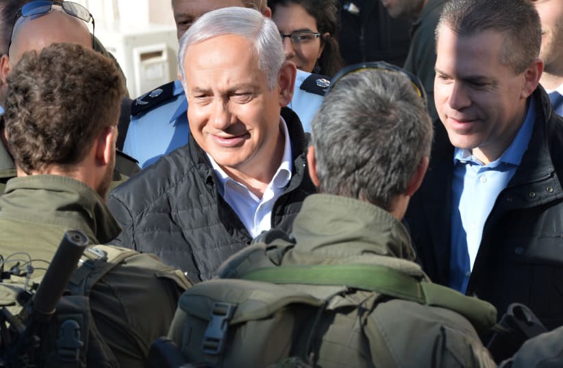 Prime Minister Benjamin Netanyahu and Interior Security Minister Gilad Erdan visit Yamam Unit (photo credit: GPO)