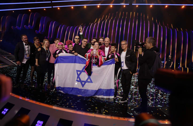Netta Barzilai celebrates after winning Eurovision 2018 (photo credit: THOMAS HANDES)