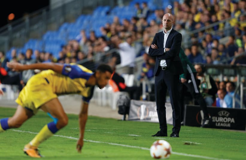 JORDI CRUYFF in 2017, then manager of Maccabi Tel Aviv. (Amir Cohen/Reuters) (photo credit: AMIR COHEN/REUTERS)