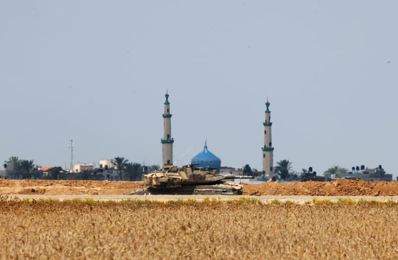 Time to search for victory over Hamas. (photo credit: REUTERS)