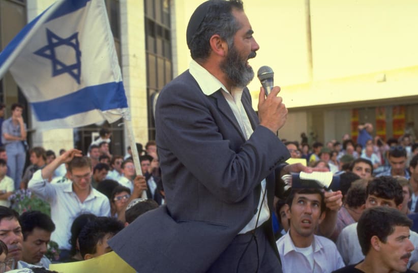 Rabbi Meir Kahane, leader of the "Kach" movement, speaking against terrorist attacks in Jerusalem, May 8, 1984 (photo credit: NATI HARNIK/GPO)