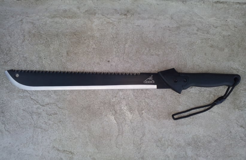Picture of a machete (photo credit: Wikimedia Commons)