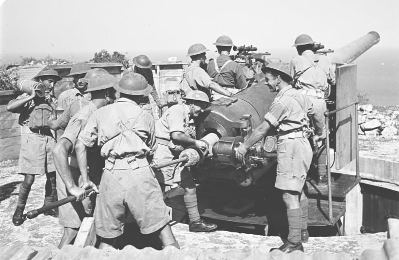14th Regiment Coast Battery, Royal Artillery, Haifa, Photographer: Zoltan Kluger  (1896–1977) (photo credit: ISRAEL STATE ARCHIVES)