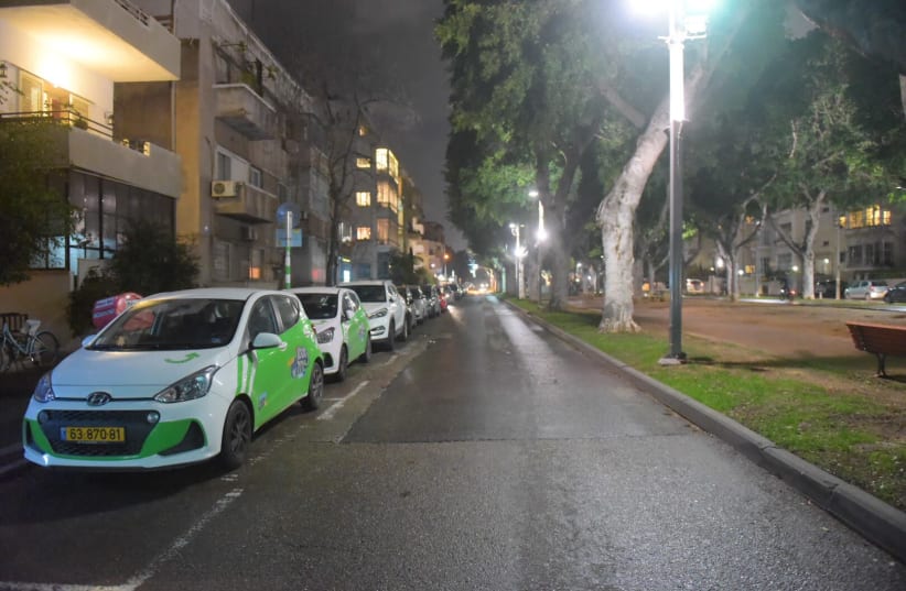 Streets of Tel Aviv seen empty as the rocket sirens were heard on Thursday (photo credit: AVSHALOM SASSONI/MAARIV)