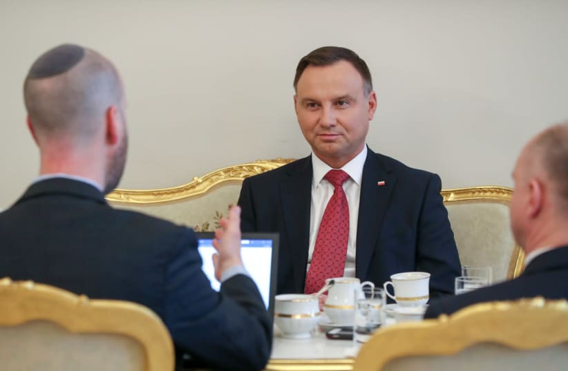 Yaakov Katz, of The Jerusalem Post, sits down to interview Polish President Andrzej Duda (photo credit: CHANCELLERY OF THE PRESIDENT OF THE REPUBLIC OF POLAND)