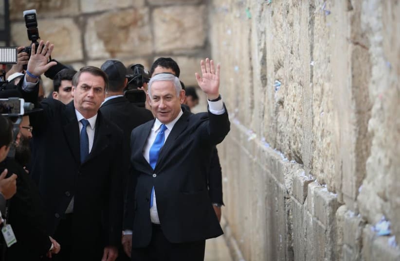 Brazilian President Jair Bolsonaro [L] and Prime Minister Benjamin Netanyahu [R] at the Western Wall.   (photo credit: YONATHAN SINDEL/FLASH90)