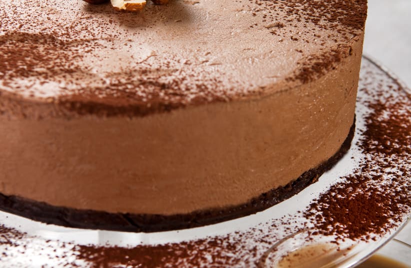 No-bake chocolate mousse cake (photo credit: ANATOLY MICHAELO)