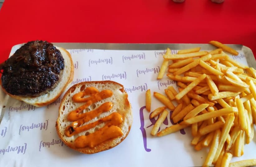 Kosher for Passover burger and fries  (photo credit: TZVI JOFFRE)