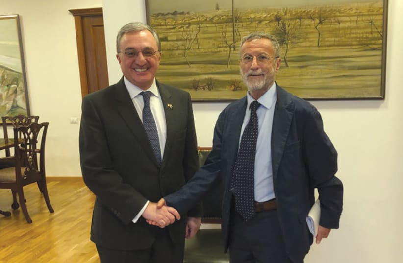 Foreign Minister Zohrab Mnatsakanyan (left) with Yossi Melman (photo credit: YOSSI MELMAN)