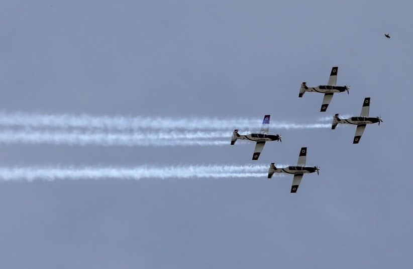 IAF aerobatic team over Jerusalem  (photo credit: MARC ISRAEL SELLEM)
