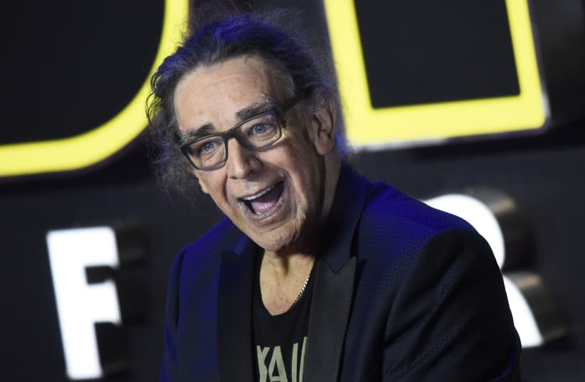Peter Mayhew, who played Chewbacca, arrives at the European Premiere of Star Wars, The Force Awakens in Leicester Square, London (photo credit: DYLAN MARTINEZ/REUTERS)