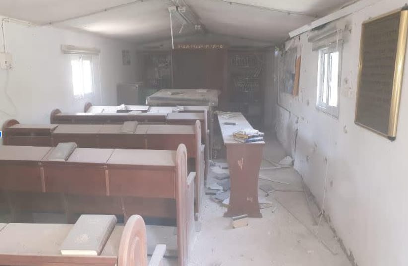 IDF synagogue damaged by rocket fire, Kissufim May 2019 (photo credit: Courtesy)