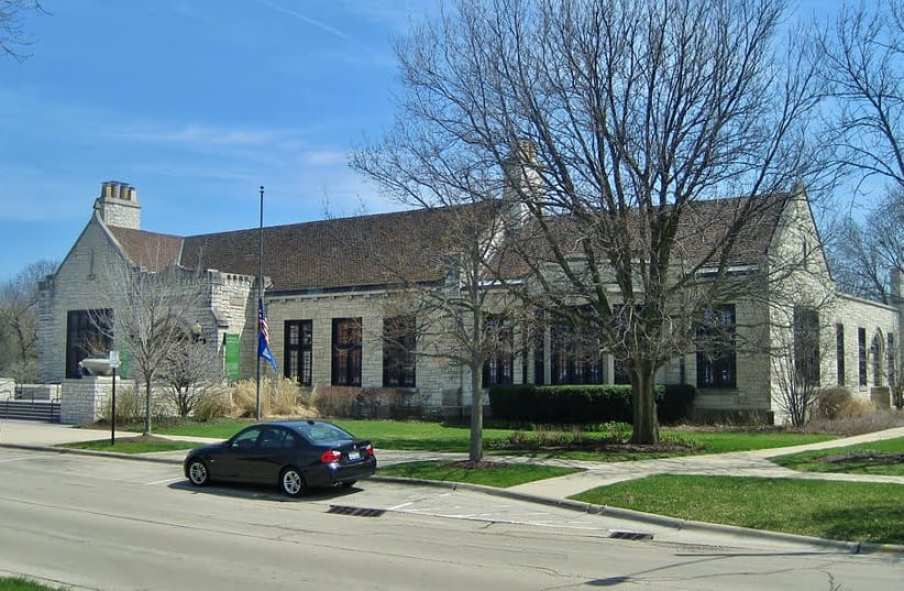  Highland Park Public Library (photo credit: Wikimedia Commons)