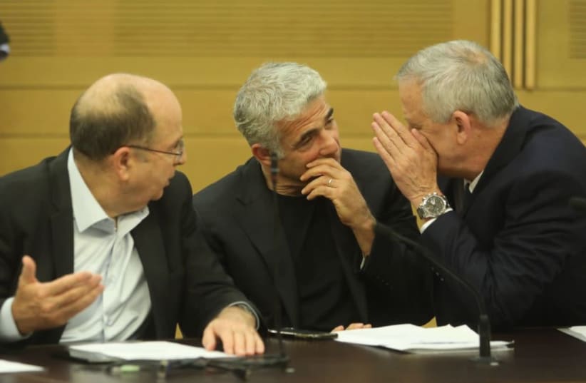 Blue and White politicians Moshe Ya'alon [L] Yair Lapid [C] and Benny Gantz [R] at the Knesset   (photo credit: MARC ISRAEL SELLEM)