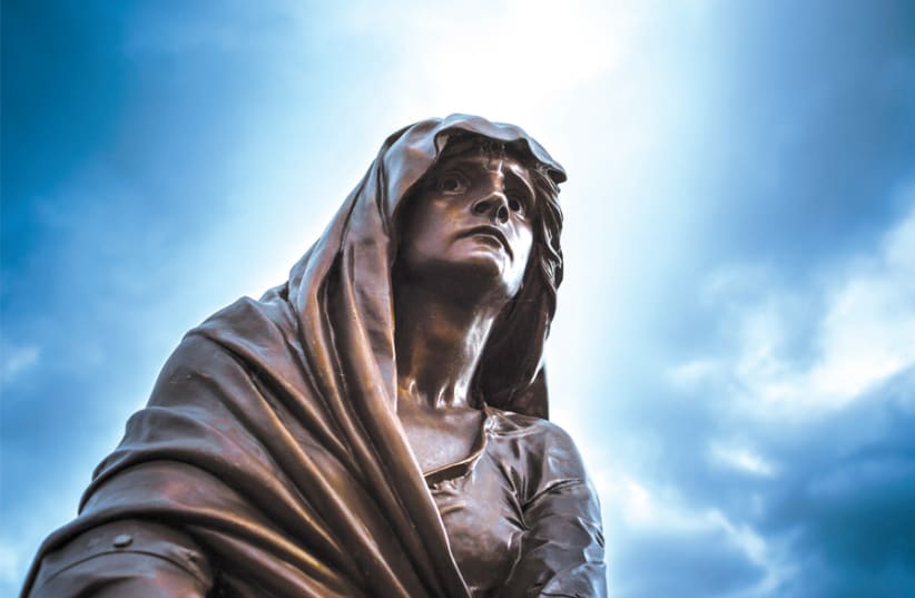 LADY MACBETH sculpture at the Shakespeare Memorial in Stratford-upon-Avon, UK. Sculpted in 1888 by Lord Ronald Sutherland Gower. (photo credit: ANDREW SMITH/FLICKR)