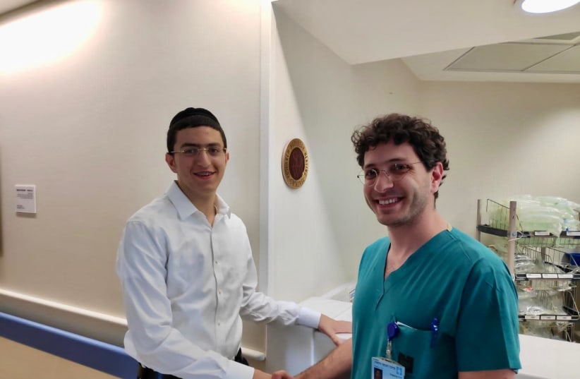 Israel Meir Nachumberg and Dr. Mikhail Samer of the Surgery Department Hadassah Ei Karem (photo credit: HADASSAH SPOKESPERSON)