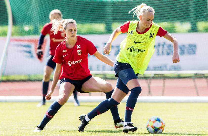 Stine Hovland and Karina Saevik in action during the training ahead of FIFA Women's World Cup in France, in Moss, Norway May 28, 2019 (photo credit: NTB SCANPIX/TERJE PEDERSEN VIA REUTERS)