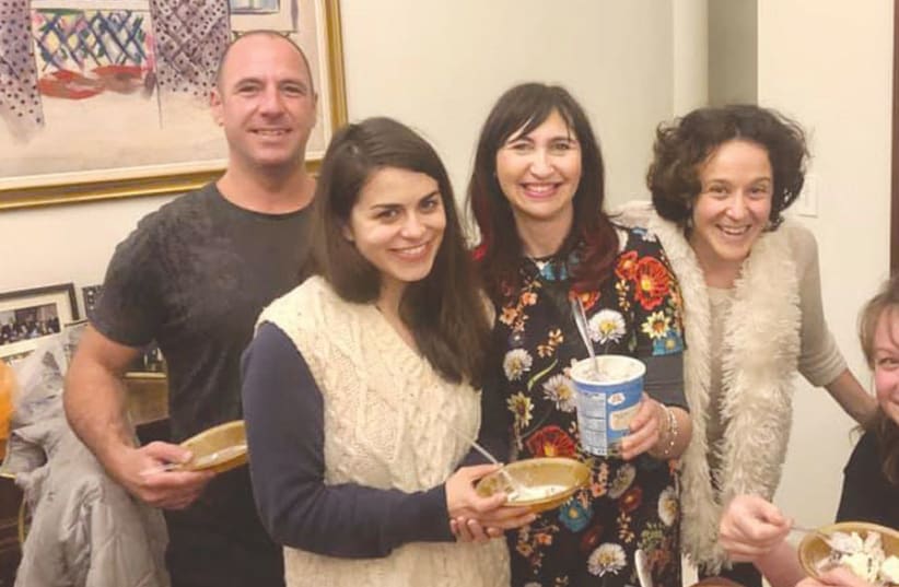 THE JEWISH International Connection hosts over 10,000 people annually in New York, and operates 200 different programs throughout the year, including Shabbat dinners and social, cultural and networking events. (photo credit: Courtesy)