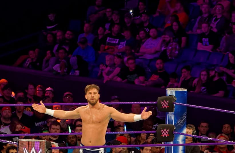 NOLA 2018 - WWE 205 Live - Drew Gulak Vs Mark Andrews (photo credit: MIGUEL DISCART/FLICKR/WITH PERMISSION)