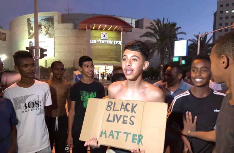 Ethiopian-Israel youth protest in Beersheva (photo credit: Courtesy)