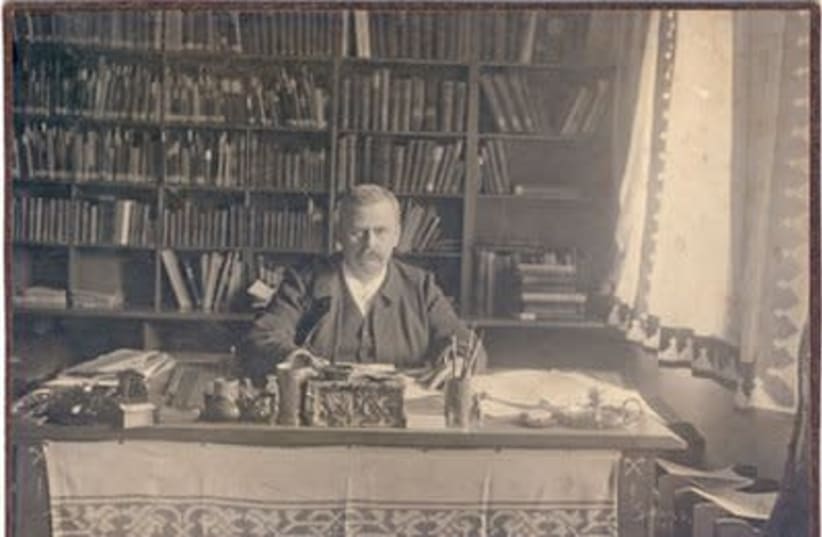 Cornelius Gurlitt 1905 (photo credit: REKTOR DER TH DRESDEN IN SEINEM ARBEITSZIMMER)