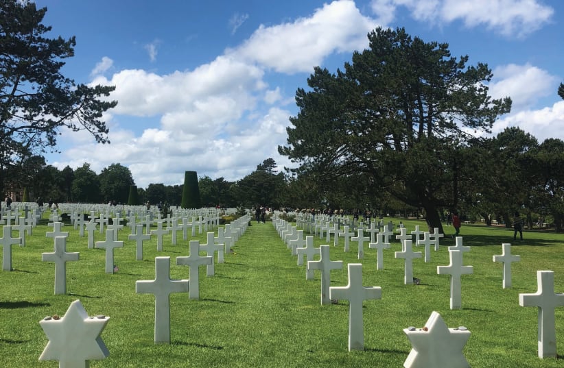 MORE THAN 9,000 graves fill the Normandy American Cemetery and Memorial in Colleville-sur-Mer, France (photo credit: BEN G. FRANK)