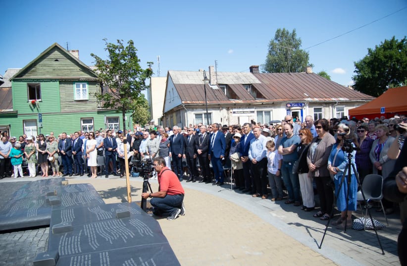 The unveiling ceremony of the Synagogue Square Memorial, which commemorates the Jewish community of Jurbarkas in Lithuania. (photo credit: Courtesy)