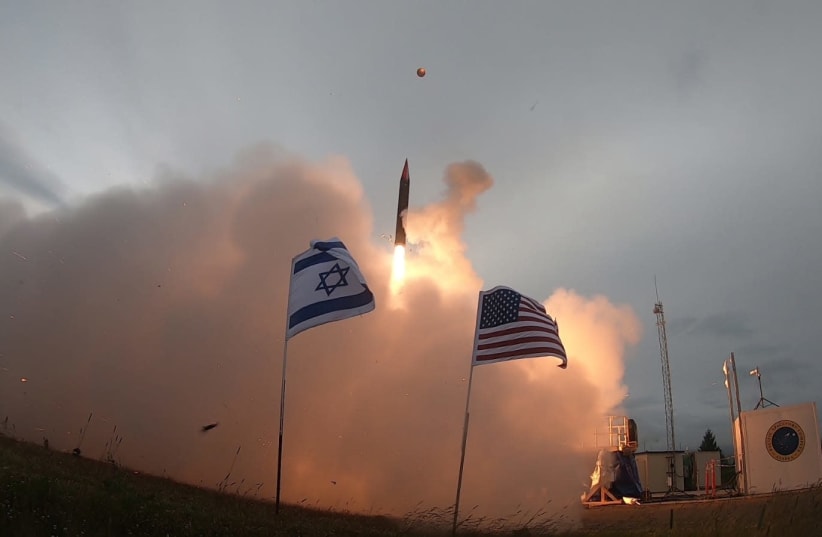 Israel, US carry out successful test of Arrow-3 missile over Alaska  (photo credit: ISRAEL DEFENSE MINISTRY)