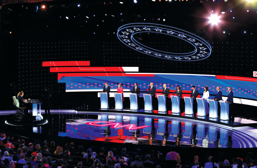 US DEMOCRATIC presidential candidates debate in Detroit (photo credit: REUTERS)