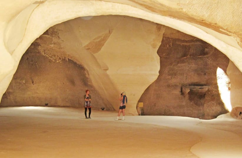 BEIT GUVRIN AND THE BELL CAVES (photo credit: HADAR YAHAV AND MEITAL SHARABI)
