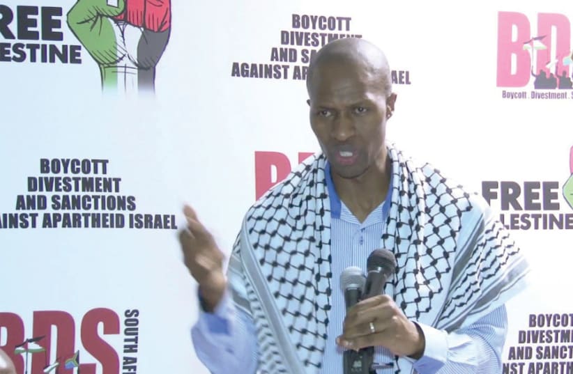 South African trade unionist Bongani Masuku addresses a BDS South Africa event (photo credit: YOUTUBE)