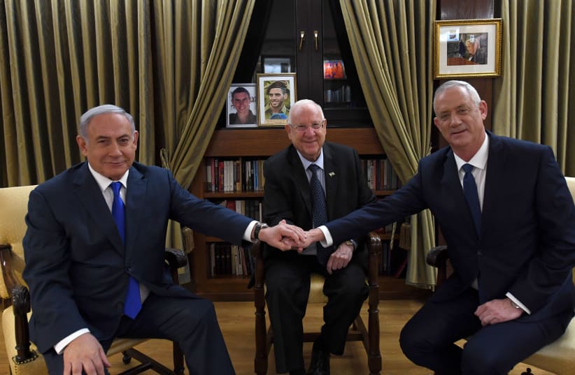 Reuven Rivlin, Benny Gantz and Benjamin Netanyahu meet on September 23, 2019. (photo credit: HAIM ZACH/GPO)