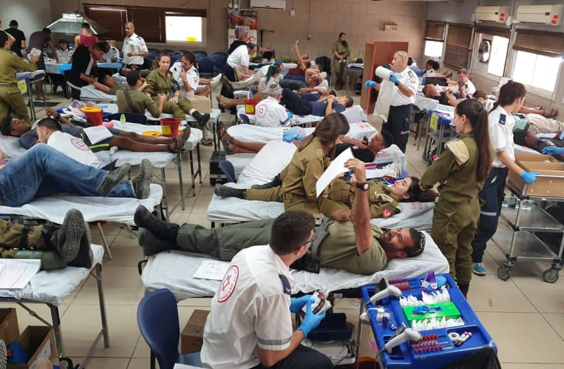 "Blood Brothers" blood donation campaign by IDF and MDA, Oct. 2019 (photo credit: MAGEN DAVID ADOM)