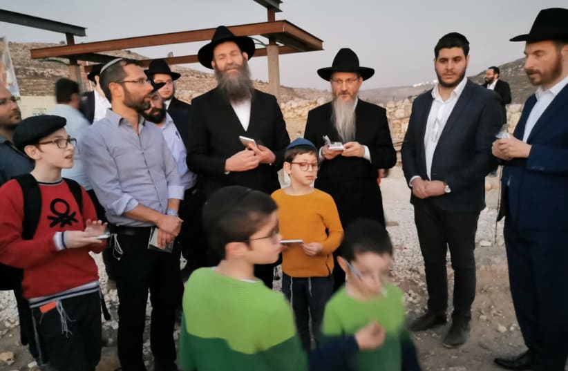 Russia's chief rabbi, Beral Lazar, attends a tour of ancient Shiloh. (photo credit: BINYAMIN SPOKESPERSON'S UNIT)