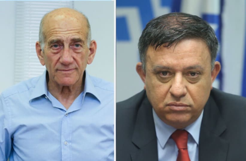 Ex-Prime Minister Ehud Olmert and former Labor leader Avi Gabbay (photo credit: MARC ISRAEL SELLEM)