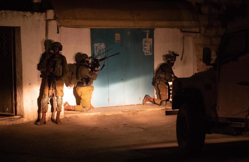 Israeli security forces arrest  PFLP terror cell members in the Ramallah area (photo credit: IDF SPOKESPERSON'S UNIT)