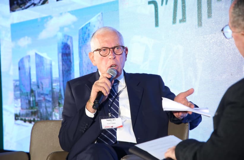 Jacky Mukmel, chairman of CBRE Israel, interviewed by Maariv economic correspondent Yehuda Sharoni, at the Maariv 2019 Leadership Conference (photo credit: Courtesy)