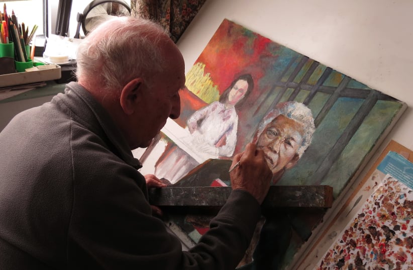 Michael Italiaander paints Anne Frank's influence on Nelson Mandela. (photo credit: MICHAEL ITALIAANDER)