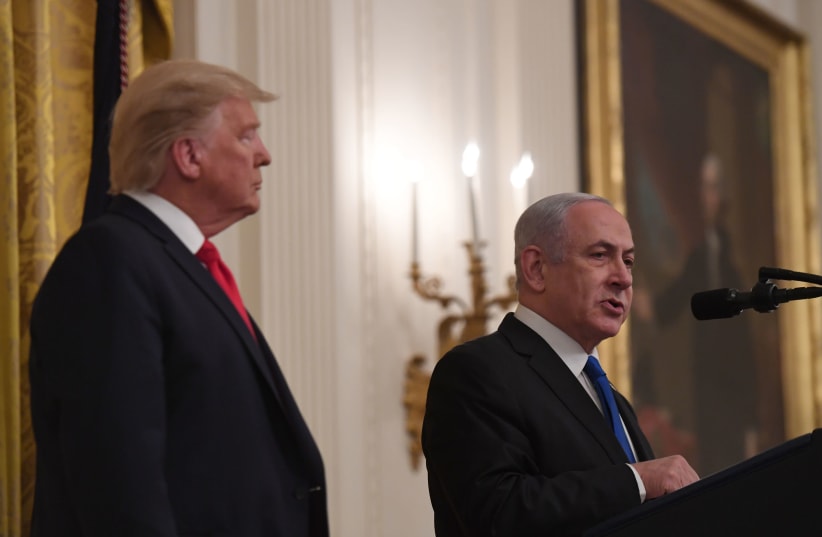 U.S. President Trump and Israel's Prime Minister Netanyahu at the unveiling of Trump's "Deal of the Century," January 28, 2020 (photo credit: KOBI GIDEON/GPO)