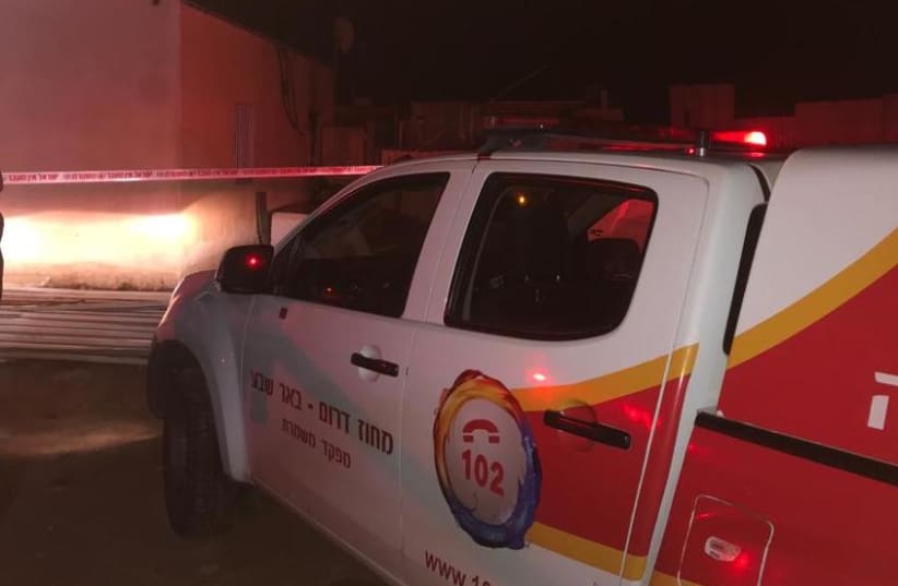 Rescue crews arrive at the house fire that took the life of a year ol baby in neighborhood 2 in Segev Shalom, a Bedouin town and a local council in the Southern District of Israel, southeast of Beersheba. (photo credit: ISRAEL FIRE AND RESCUE AUTHORITY SPOKESMAN)