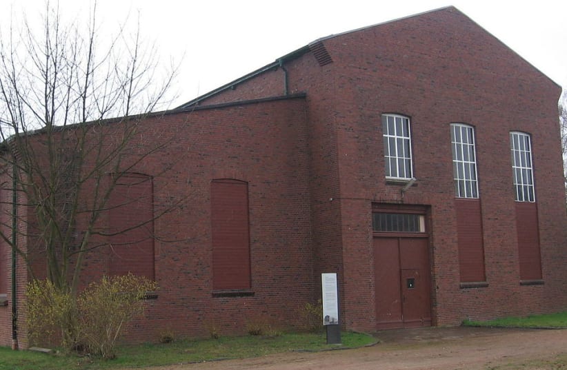 Former hammer-workshop of the German concentration camp Neuengamme. (photo credit: Wikimedia Commons)
